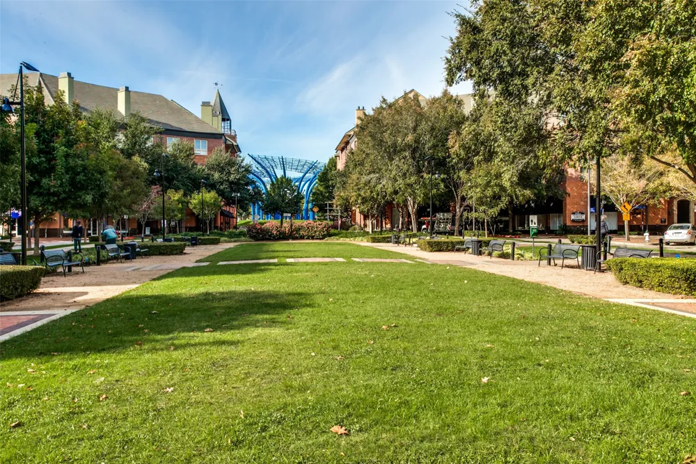 5055 Addison Circle #423 Addison, TX 75001