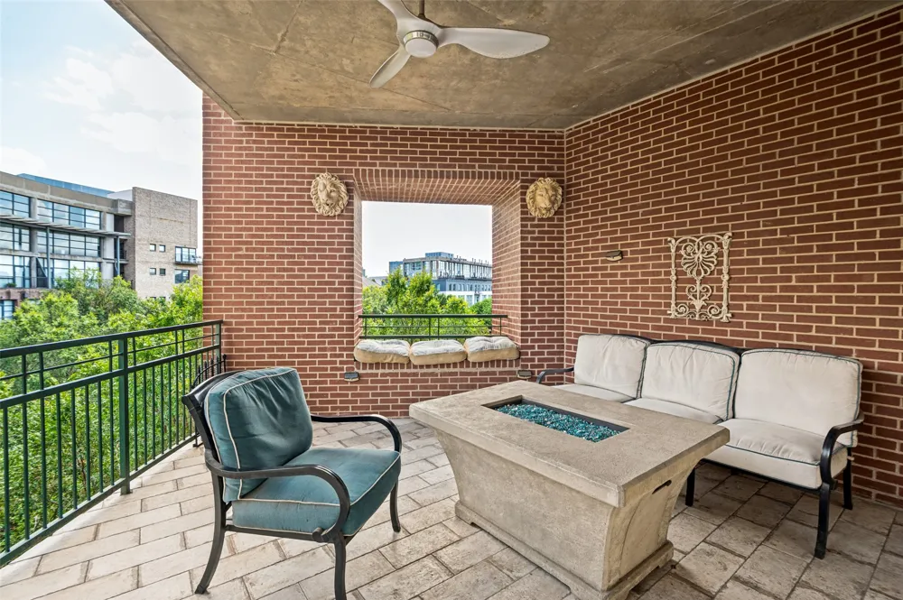 5055 Addison Circle #423 Addison, TX 75001