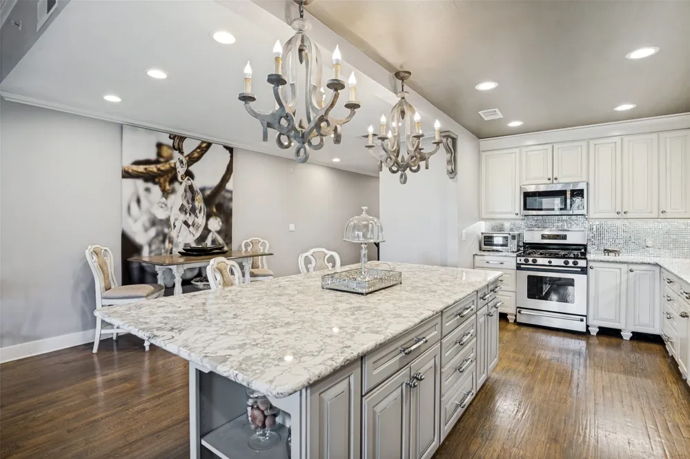 5055 Addison Circle #423 Addison, TX 75001