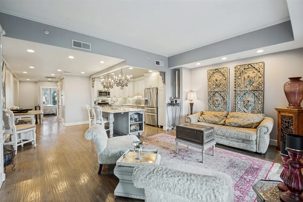 5055 Addison Circle #423 Addison, TX 75001