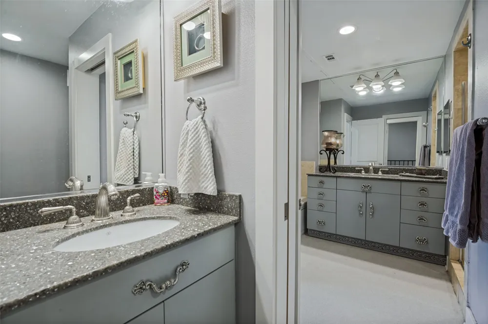 5055 Addison Circle #423 Addison, TX 75001