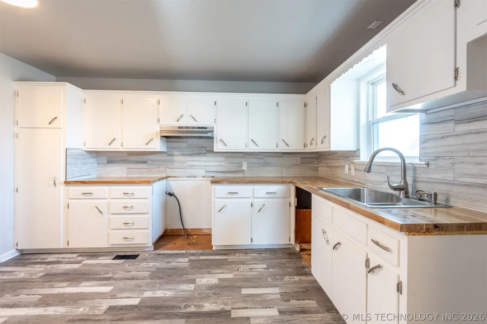 2150 S 80th East Avenue Tulsa, OK 74129