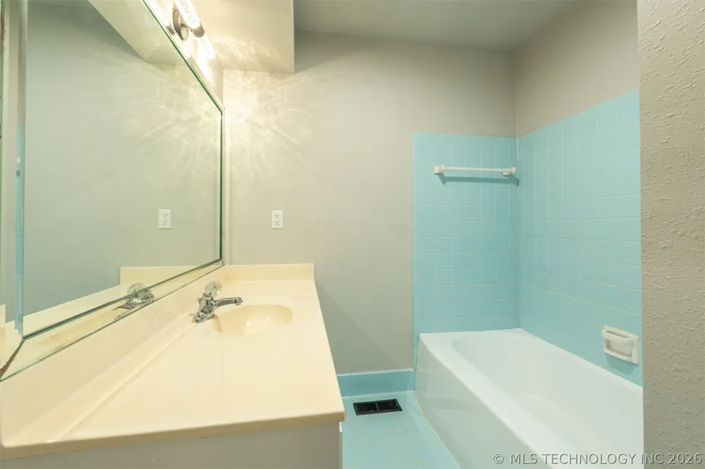 2150 S 80th East Avenue Tulsa, OK 74129