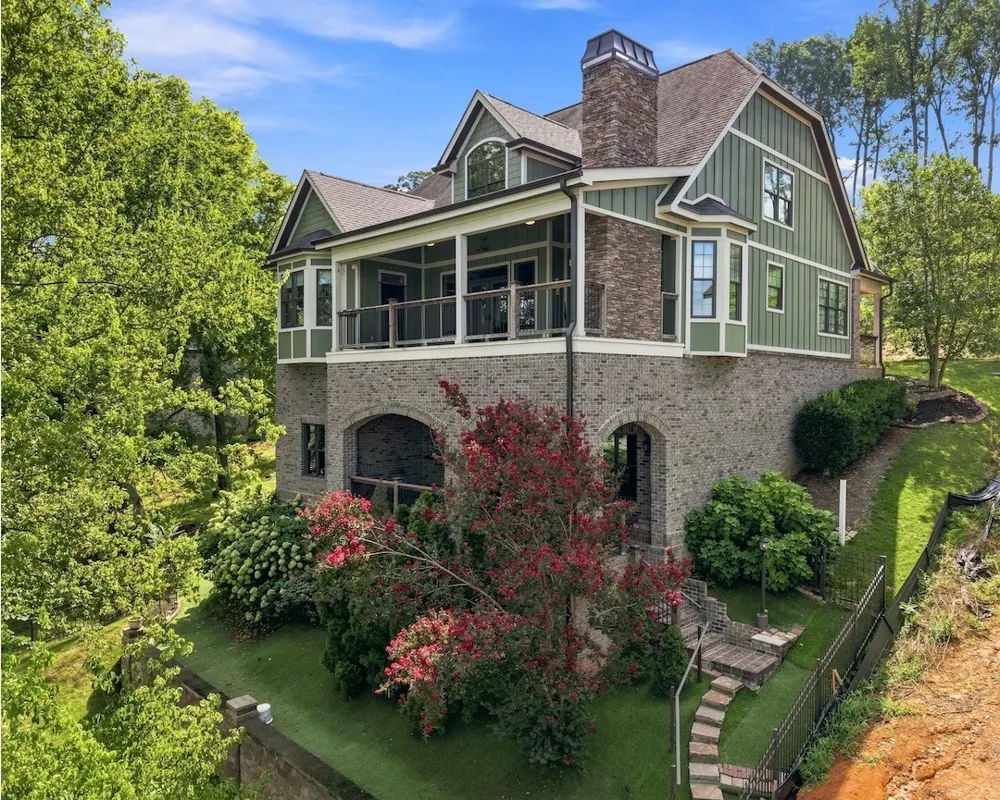 717 Black Cove Ln Loudon, TN 37774