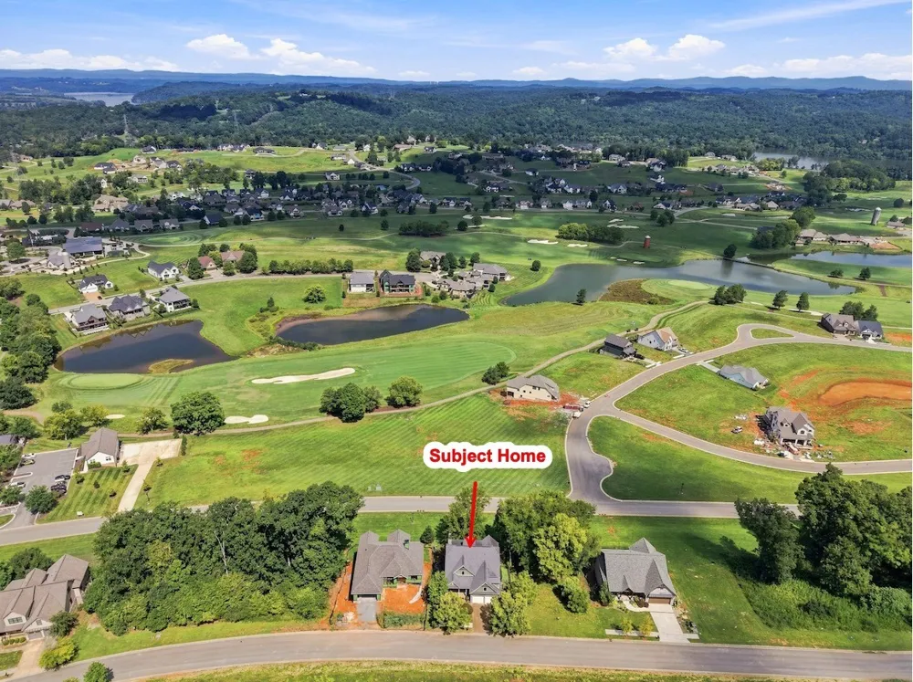 717 Black Cove Ln Loudon, TN 37774