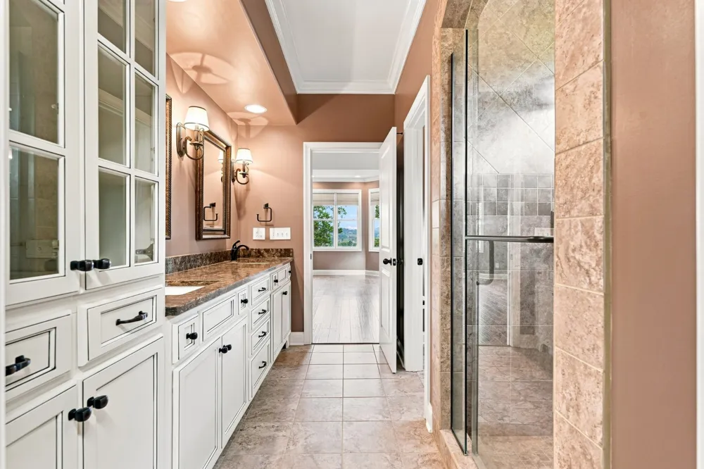 717 Black Cove Ln Loudon, TN 37774