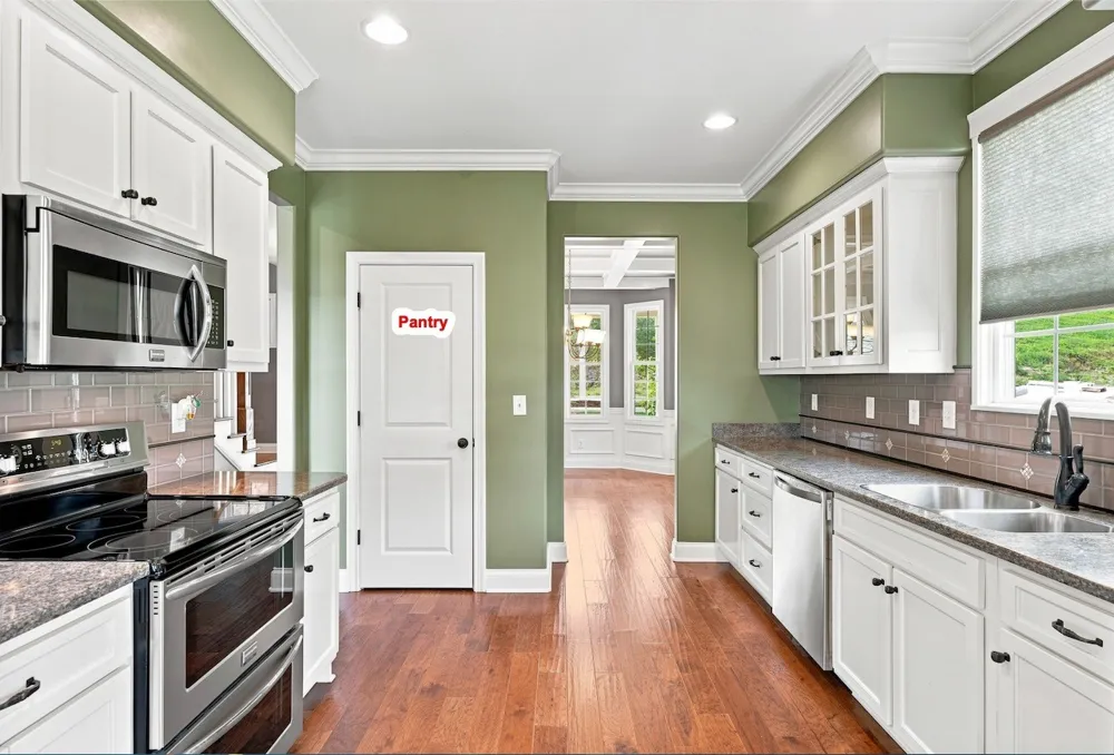 717 Black Cove Ln Loudon, TN 37774