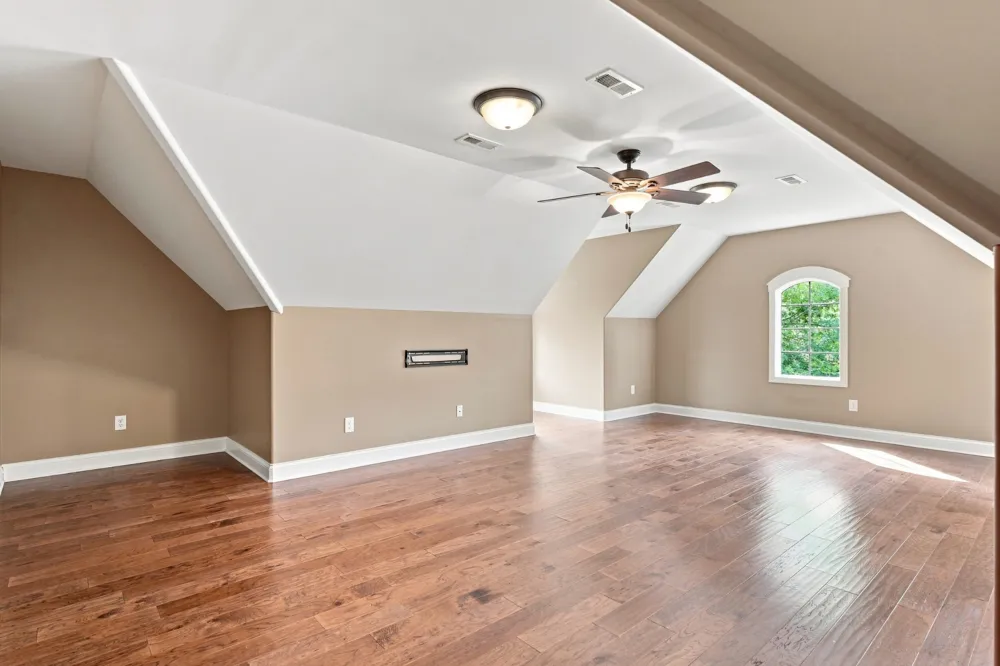 717 Black Cove Ln Loudon, TN 37774