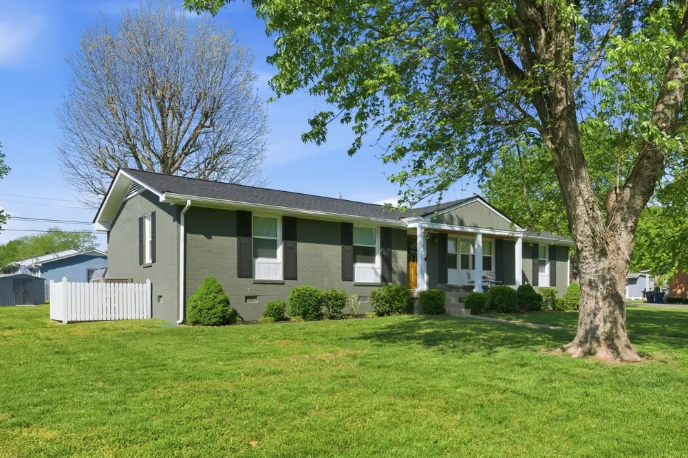 4011 Brookside Dr Columbia, TN 38401