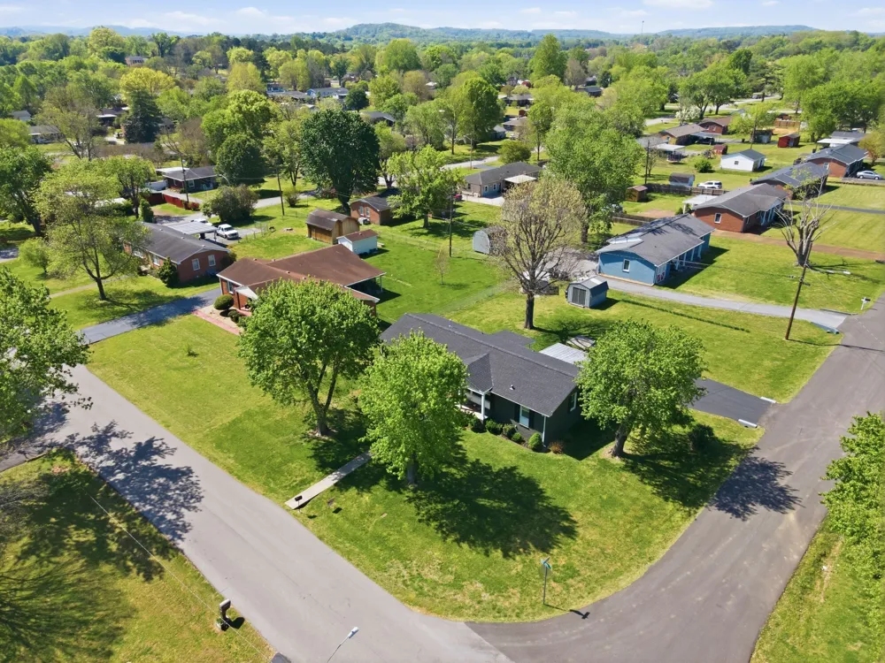 4011 Brookside Dr Columbia, TN 38401