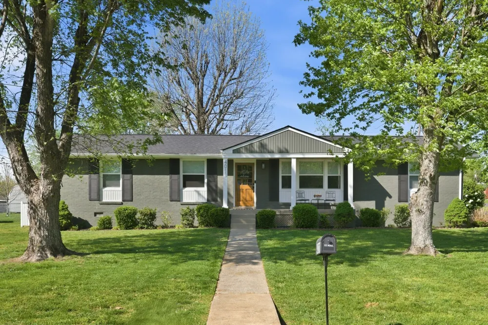 4011 Brookside Dr Columbia, TN 38401