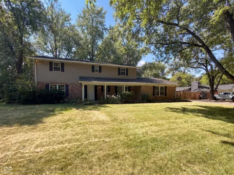 7836 Wawasee Drive