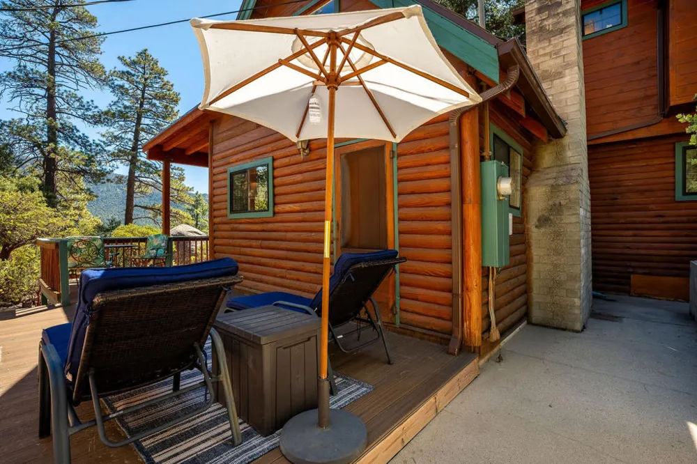 25070 Highway 243 Highway Idyllwild, CA 92549