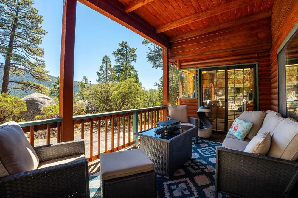 25070 Highway 243 Highway Idyllwild, CA 92549