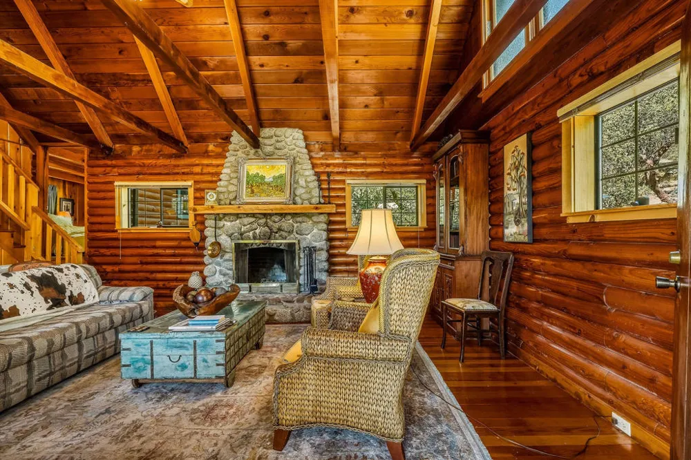 25070 Highway 243 Highway Idyllwild, CA 92549