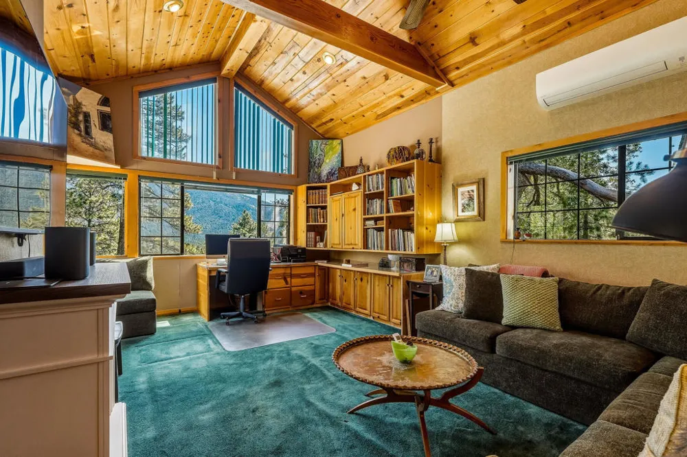 25070 Highway 243 Highway Idyllwild, CA 92549