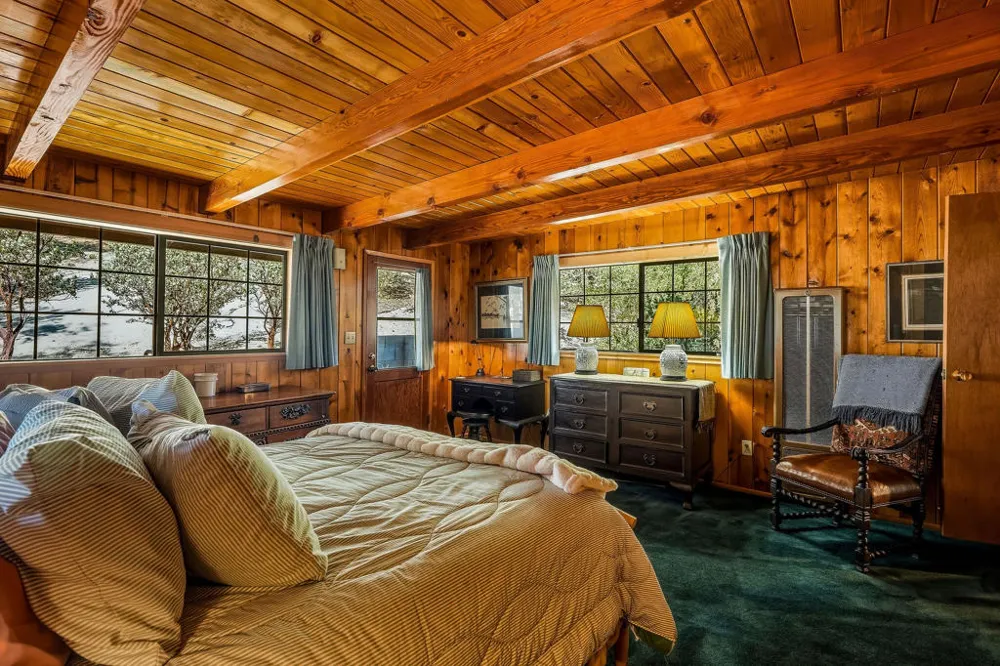 25070 Highway 243 Highway Idyllwild, CA 92549