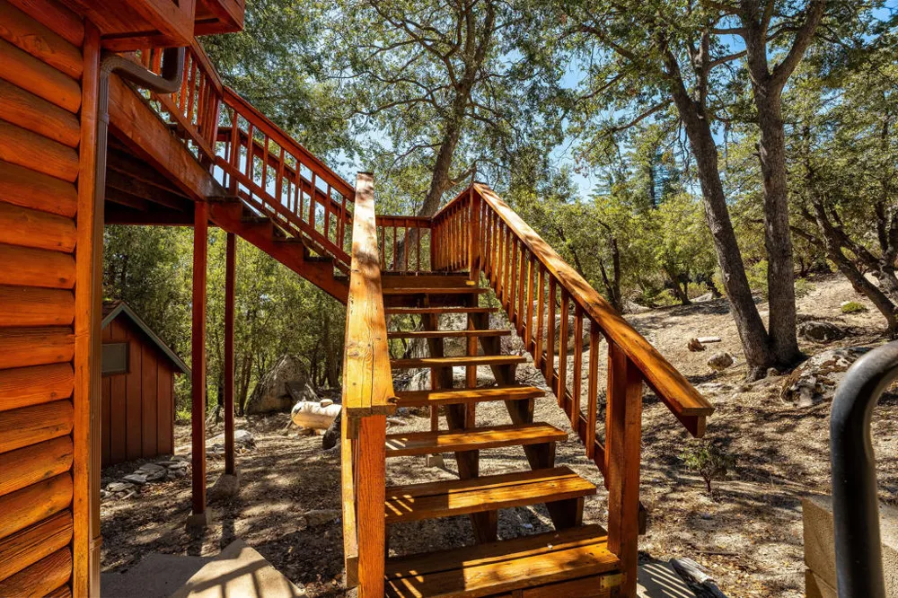 25070 Highway 243 Highway Idyllwild, CA 92549