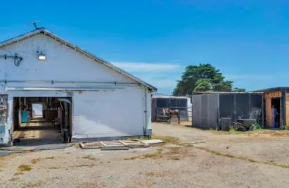 2152 Olympic Way Daly City, CA 94015