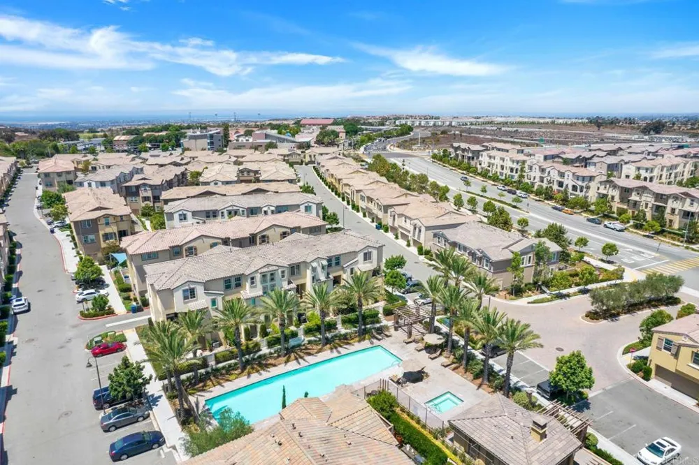 5526 Santa Alicia San Diego, CA 92154