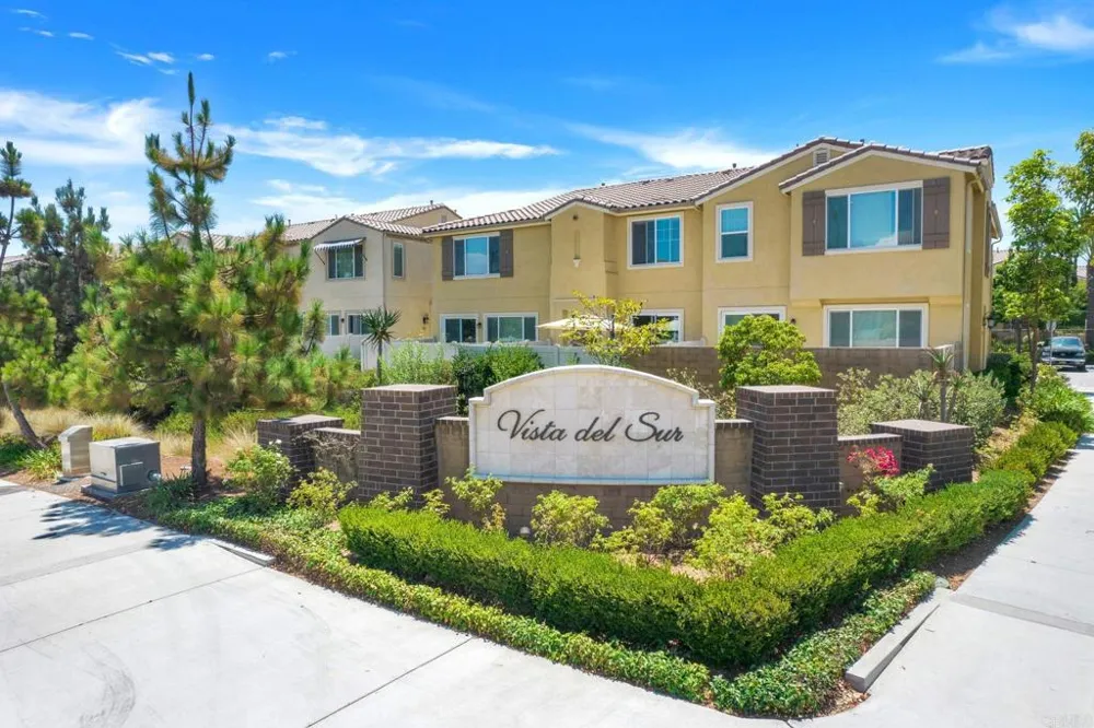 5526 Santa Alicia San Diego, CA 92154
