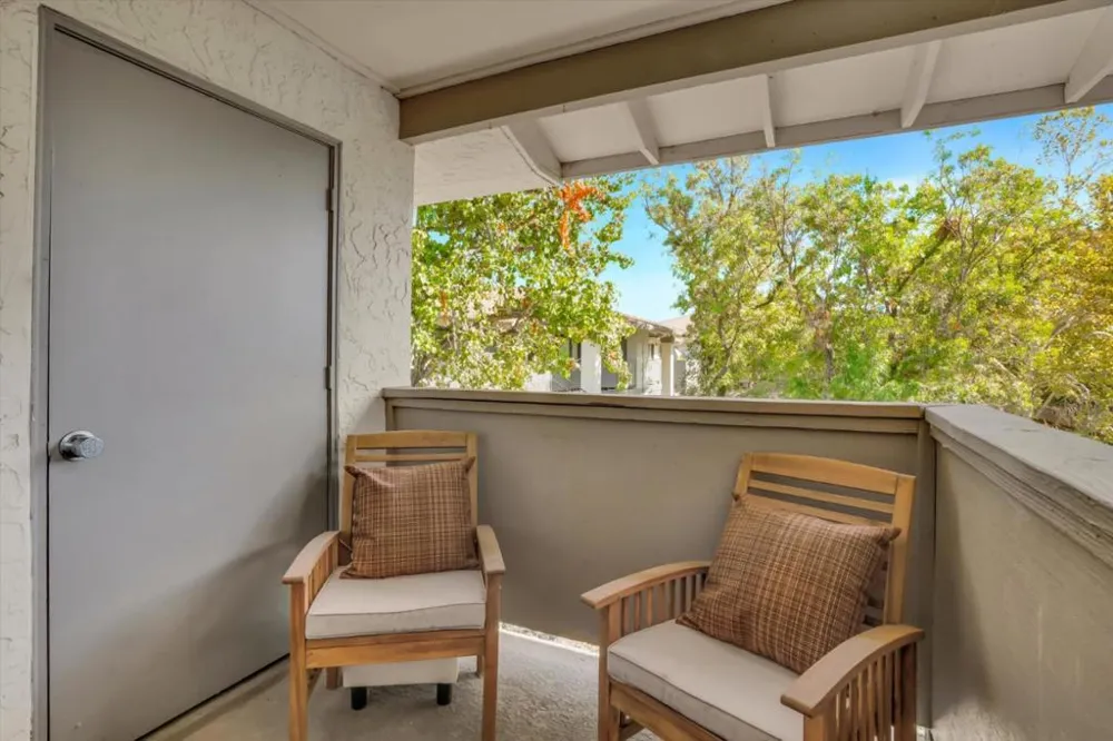 299 Kenbrook Circle San Jose, CA 95111