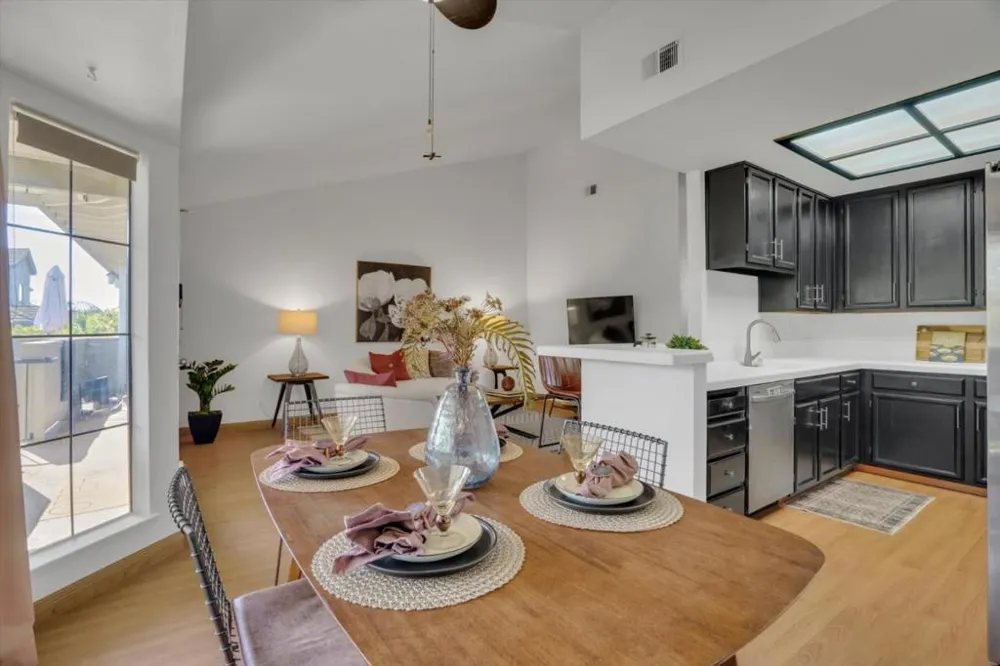299 Kenbrook Circle San Jose, CA 95111