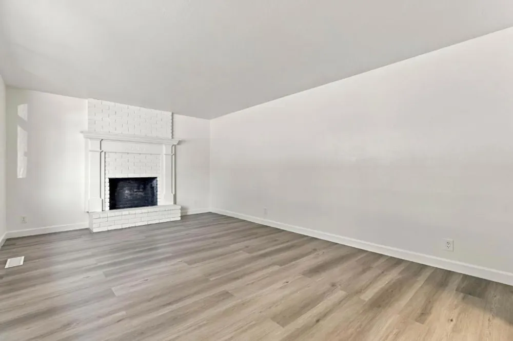 726 Muir Drive Mountain View, CA 94041