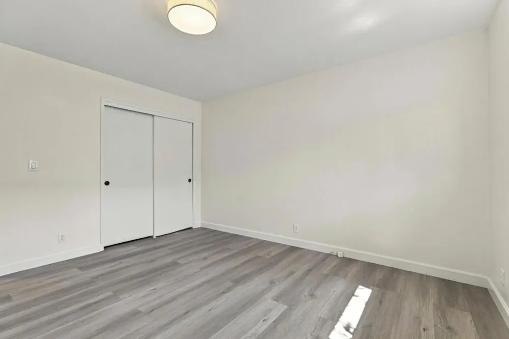 726 Muir Drive Mountain View, CA 94041