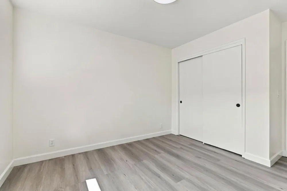 726 Muir Drive Mountain View, CA 94041