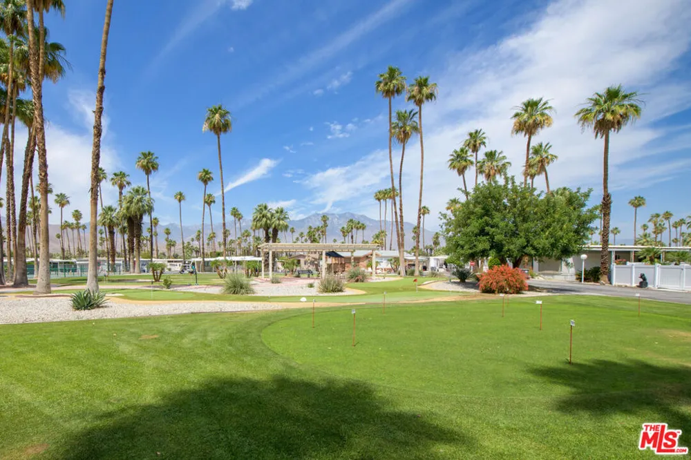 429 Butterfield Cathedral City, CA 92234