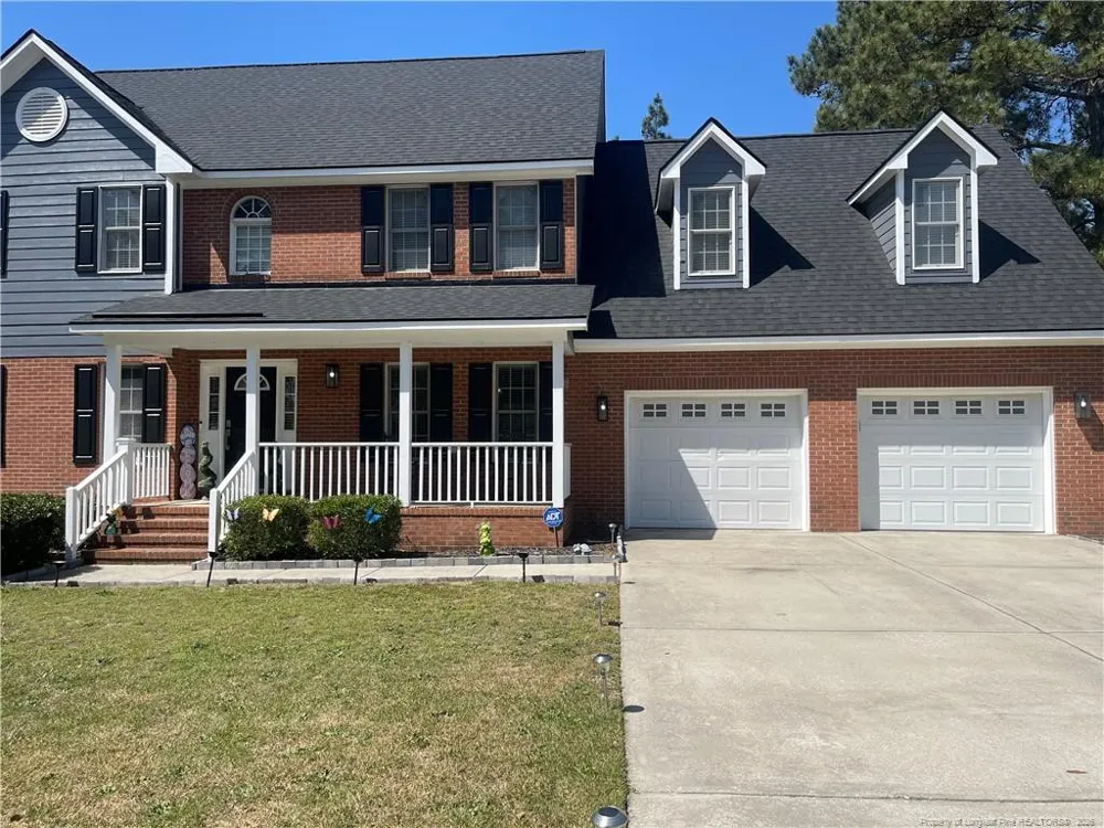 6113 Castlebrooke Lane Linden, NC 28356