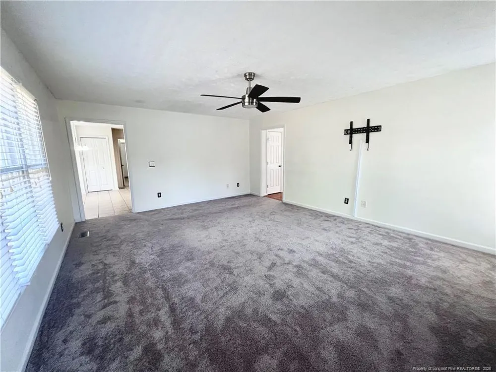 6113 Castlebrooke Lane Linden, NC 28356