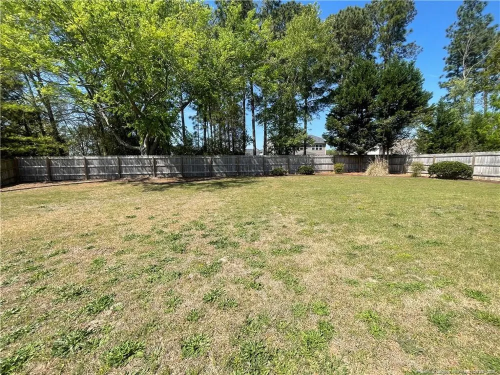 6113 Castlebrooke Lane Linden, NC 28356