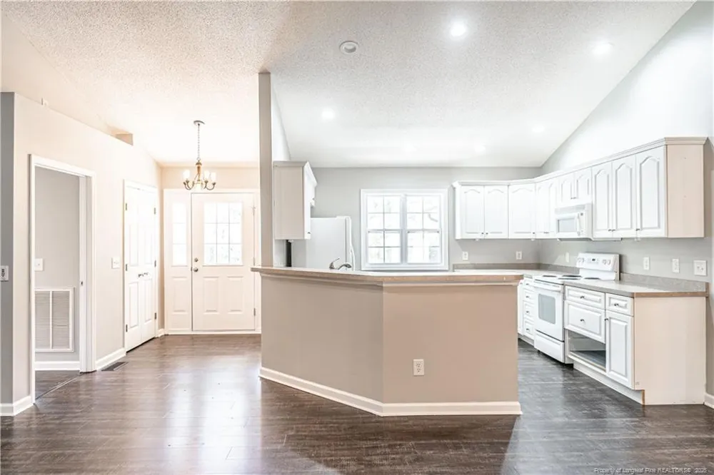 102 Sheffield Lane West End, NC 27376