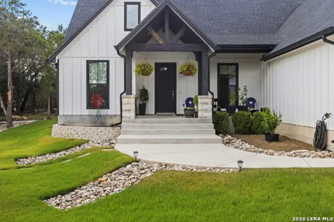 130 Mountain View Trl