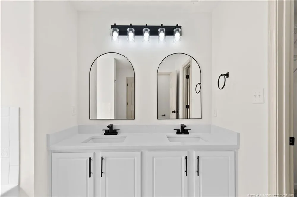 37 Pender Road Spring Lake, NC 28390