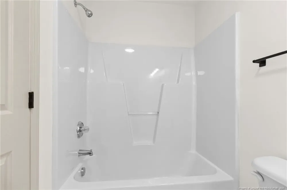 37 Pender Road Spring Lake, NC 28390