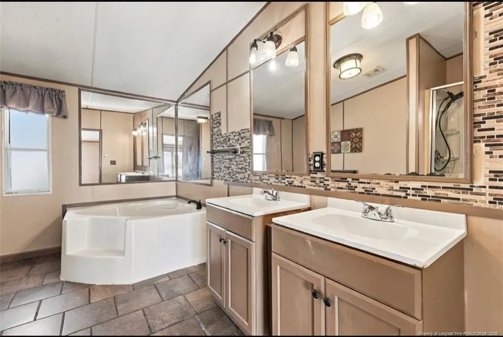 390 Purvis Court Raeford, NC 28376