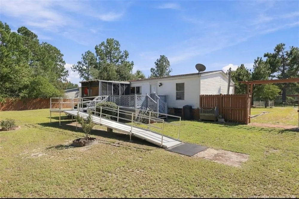390 Purvis Court Raeford, NC 28376