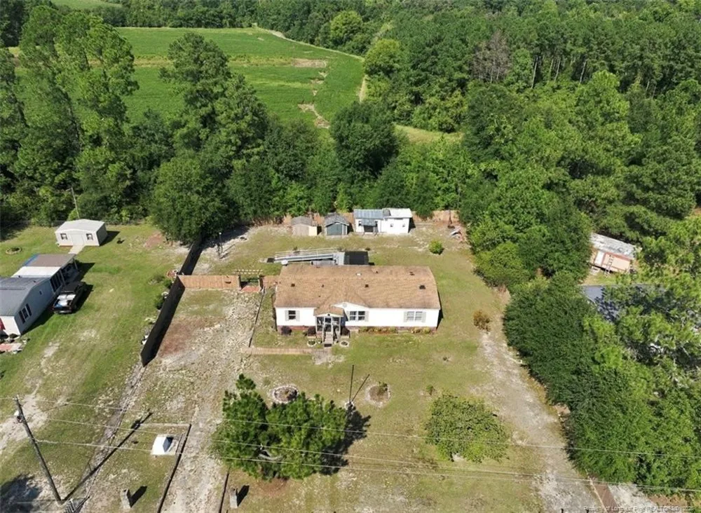 390 Purvis Court Raeford, NC 28376