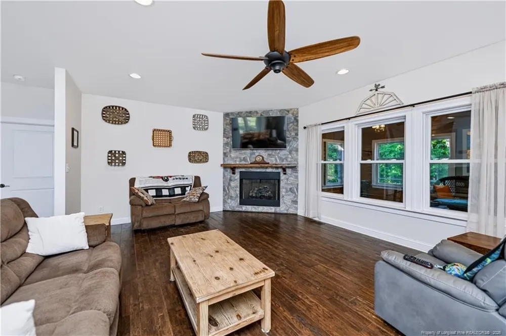 332 & 338 Docs Road Lillington, NC 27546