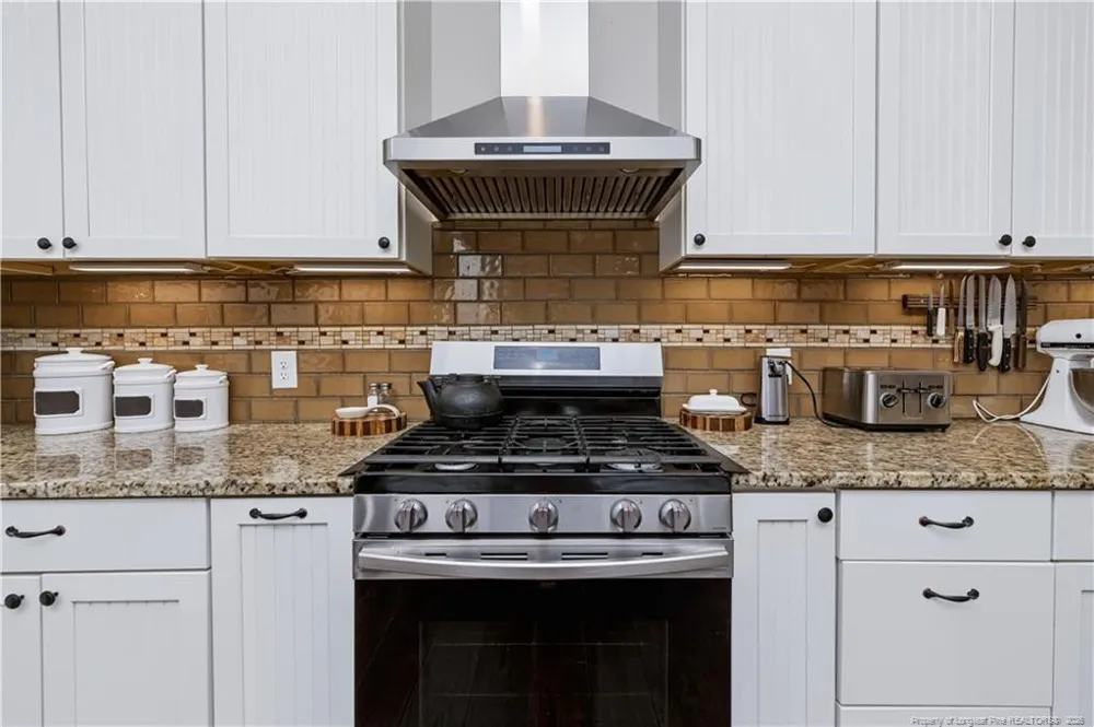 332 & 338 Docs Road Lillington, NC 27546