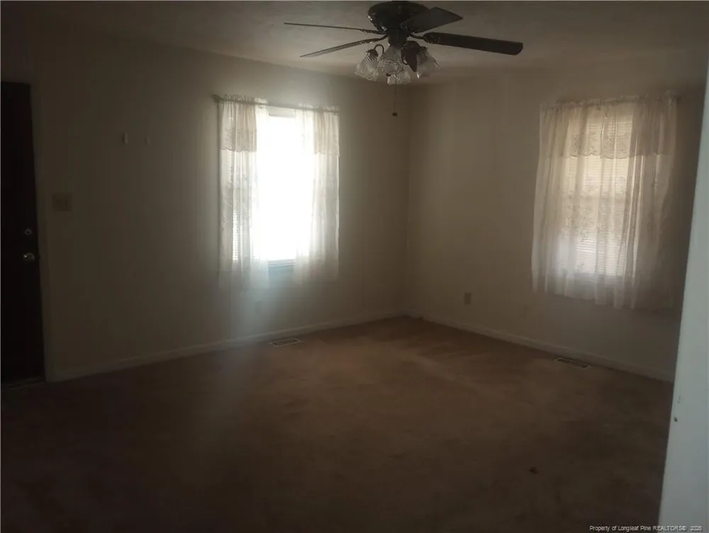 5108 Queensdale Drive Fayetteville, NC 28304