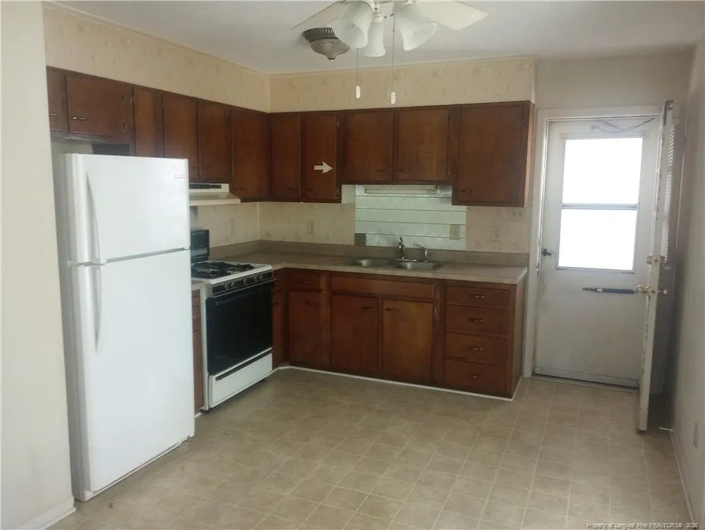 5108 Queensdale Drive Fayetteville, NC 28304