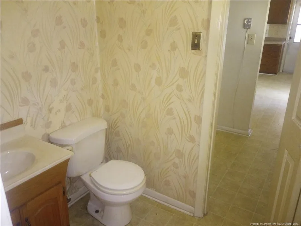 5108 Queensdale Drive Fayetteville, NC 28304