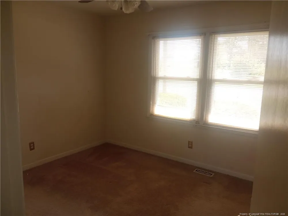 5108 Queensdale Drive Fayetteville, NC 28304