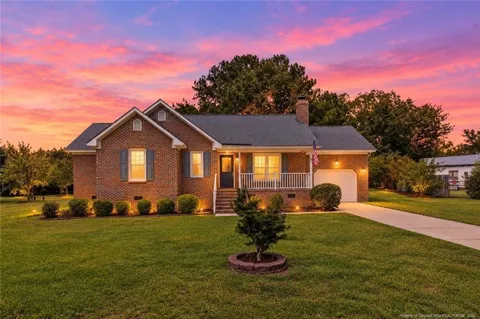 109 Deblyn Court