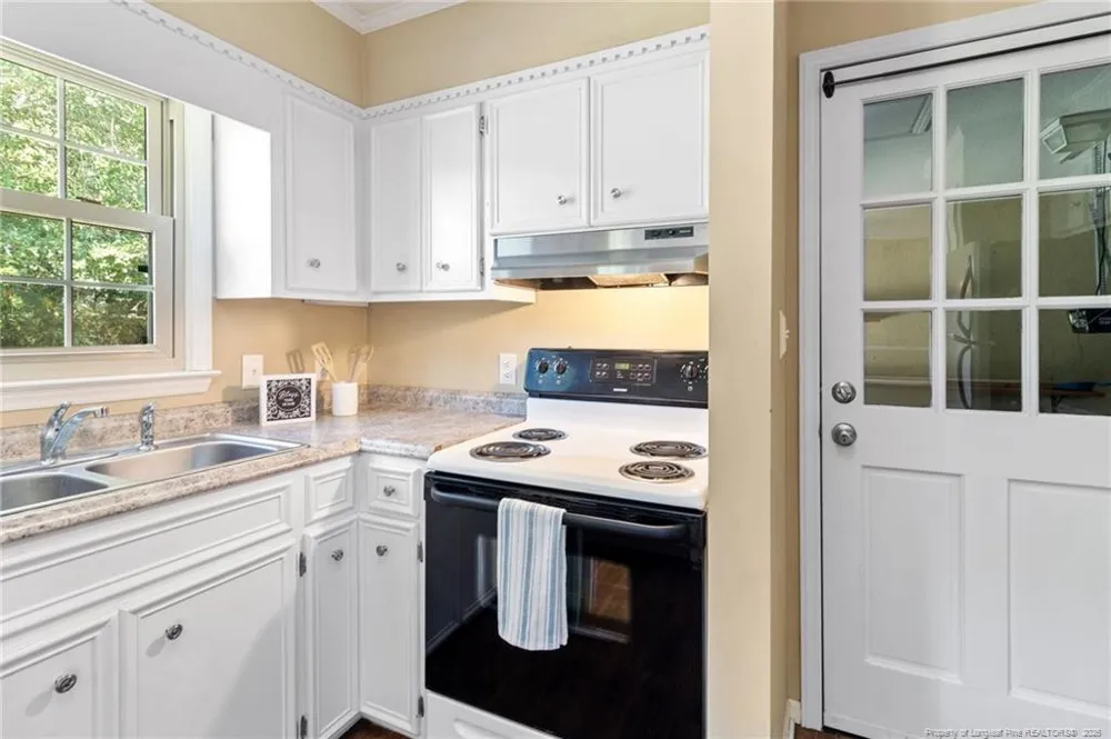 109 Deblyn Court Pine Level, NC 27568