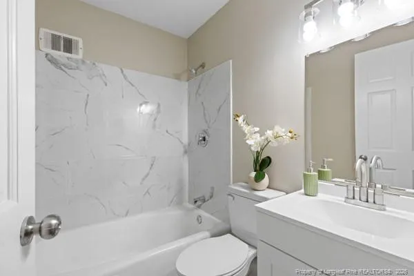 3216 Guy Circle Fayetteville, NC 28303